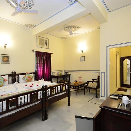 Jaipur Vintage House Bed & Breakfast Bagian luar foto