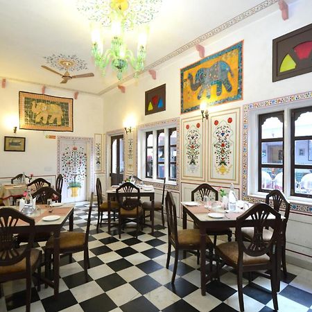 Jaipur Vintage House Bed & Breakfast Bagian luar foto
