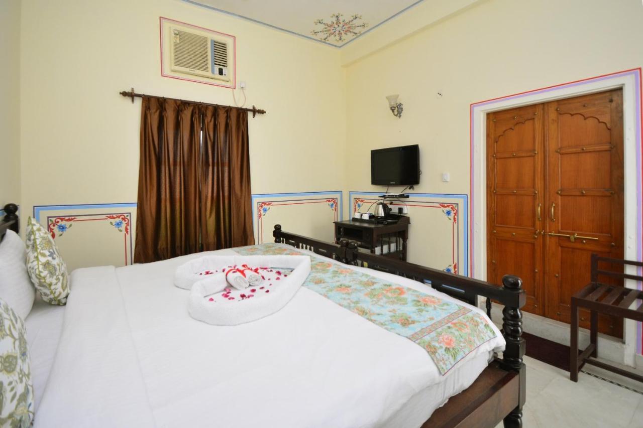 Jaipur Vintage House Bed & Breakfast Bagian luar foto