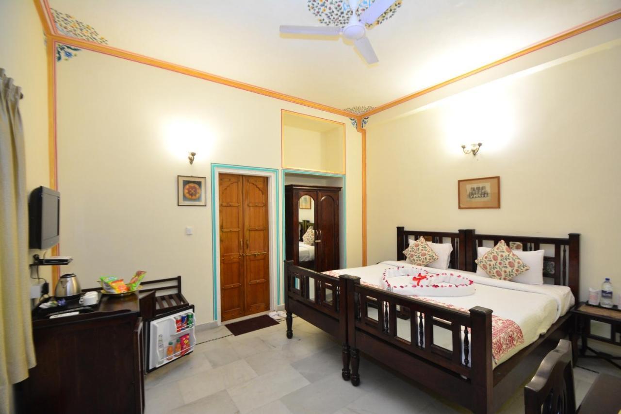 Jaipur Vintage House Bed & Breakfast Bagian luar foto