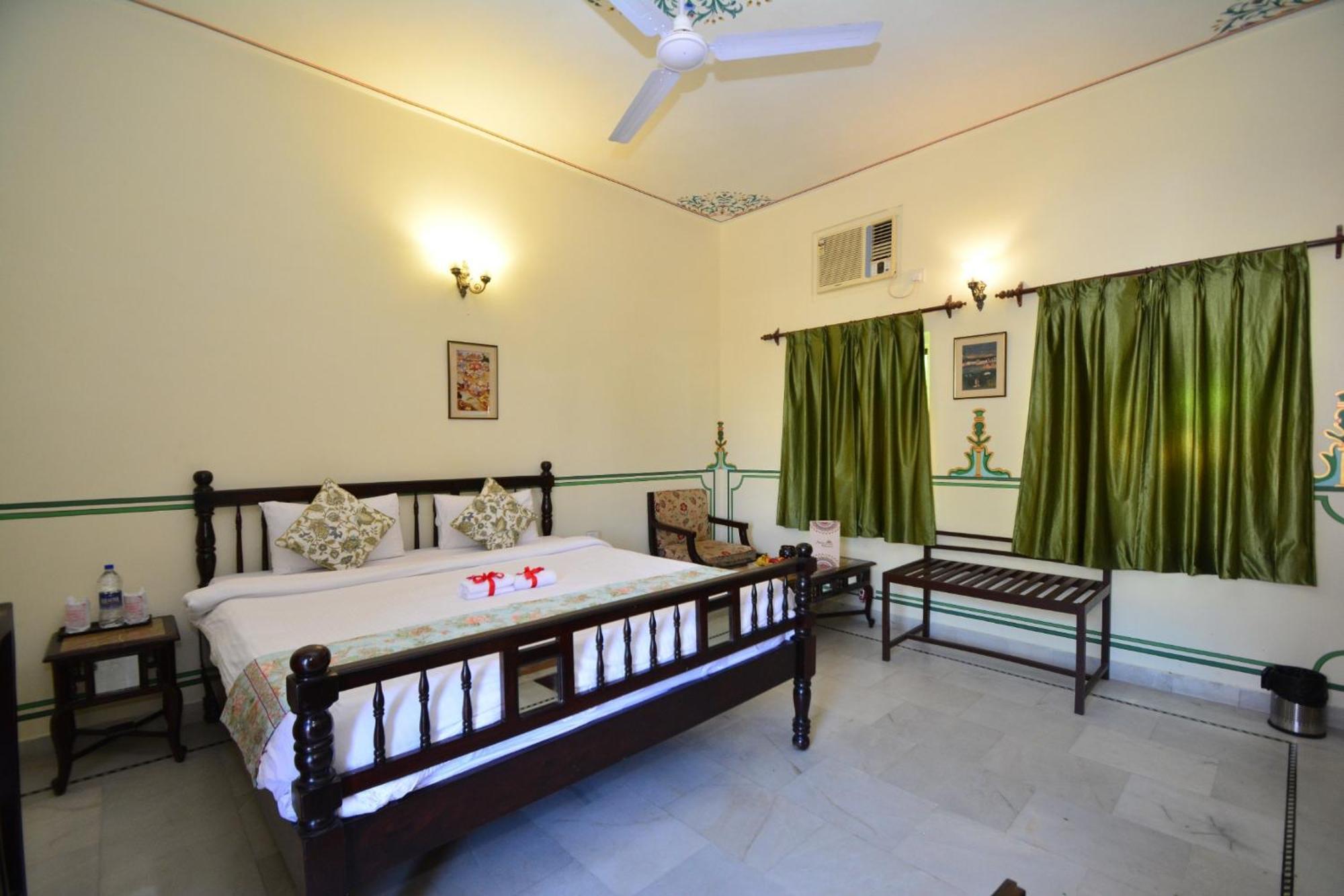 Jaipur Vintage House Bed & Breakfast Bagian luar foto