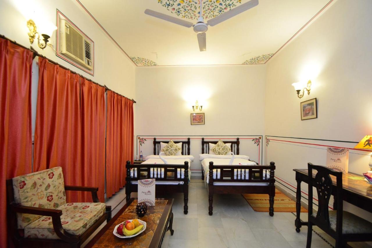 Jaipur Vintage House Bed & Breakfast Bagian luar foto